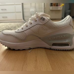 Nike air max white systm size 6.5 boys or women’s 8 white
